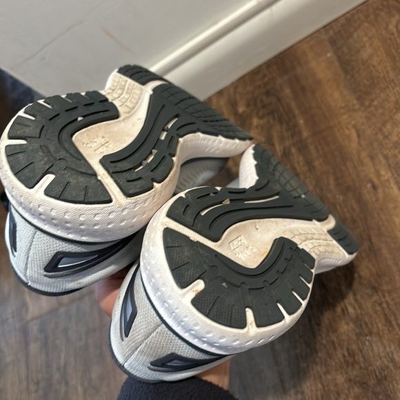 Brooks sneakers - Picture 5 of 7